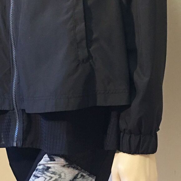 Mondetta layered light jacket - Picture 5 of 11